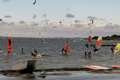 Surfer-an-der-Ostsee