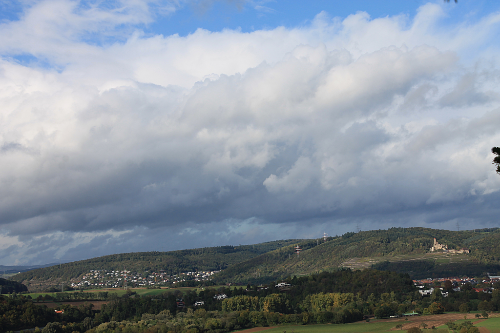 Ausblick-Burg-Guttenberg2