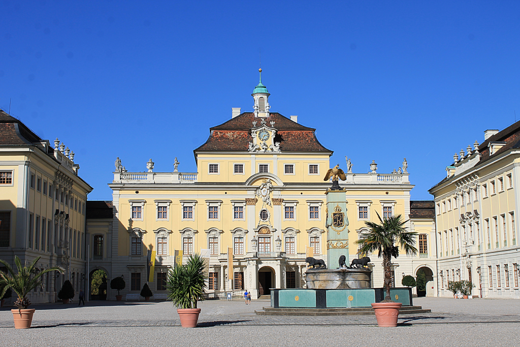 Blühendes-Barock-Ludwigsburg1