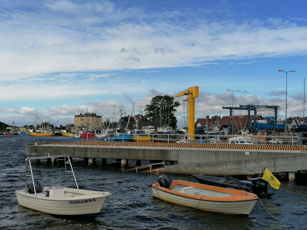 Am-Hafen-von-Jastarni Am-Hafen-von-Jastarni