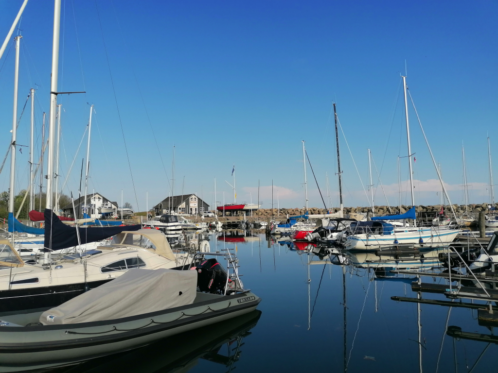 Am-Yachthafen-von-Aarhus- Am-Yachthafen-von-Aarhus-