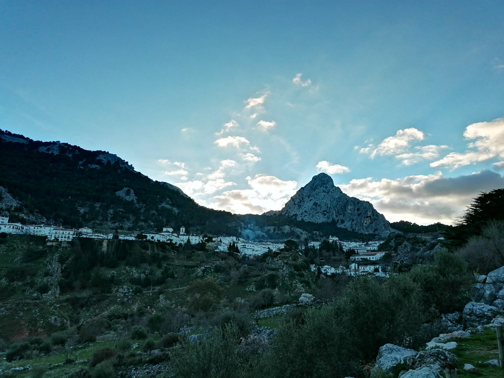 Blick-auf-Grazalema Blick-auf-Grazalema