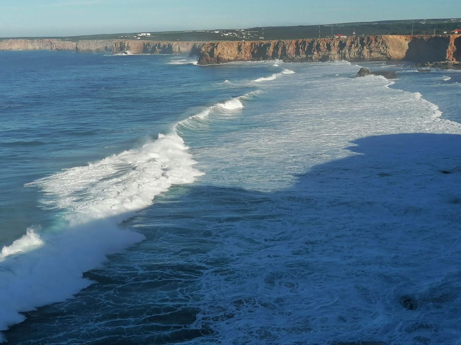 Blick-auf-die-Steilkueste