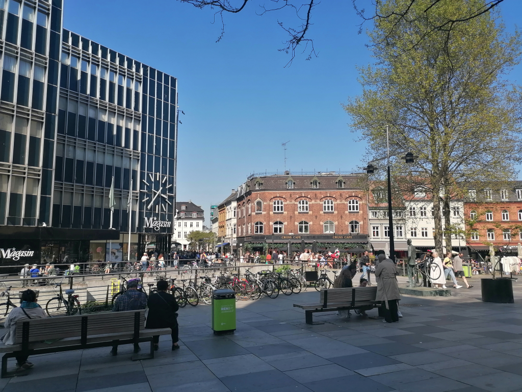 Bummeln-durch-die-Innenstadt Bummeln-durch-die-Innenstadt