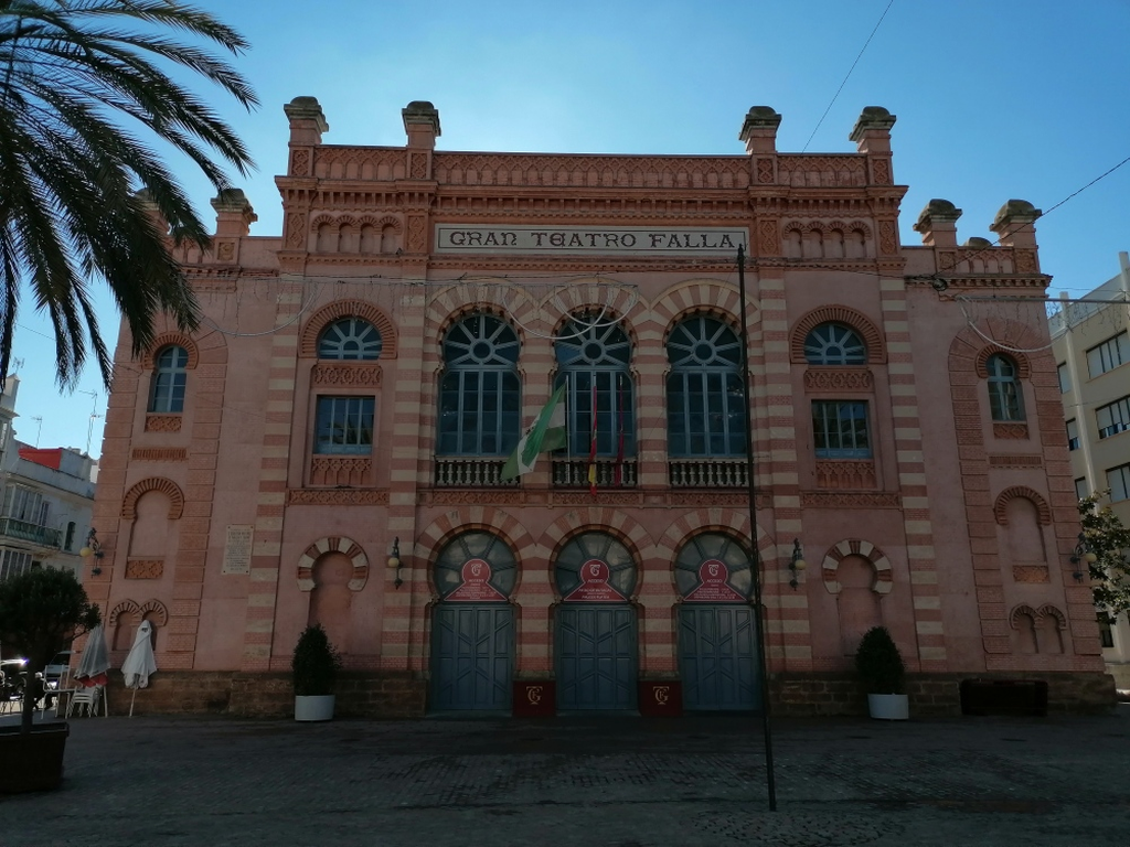 Das-grosse-Theater Das-grosse-Theater