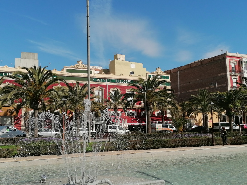 Die-Stdt-laed-zum-Bummeln-ein Die-Stdt-laed-zum-Bummeln-ein