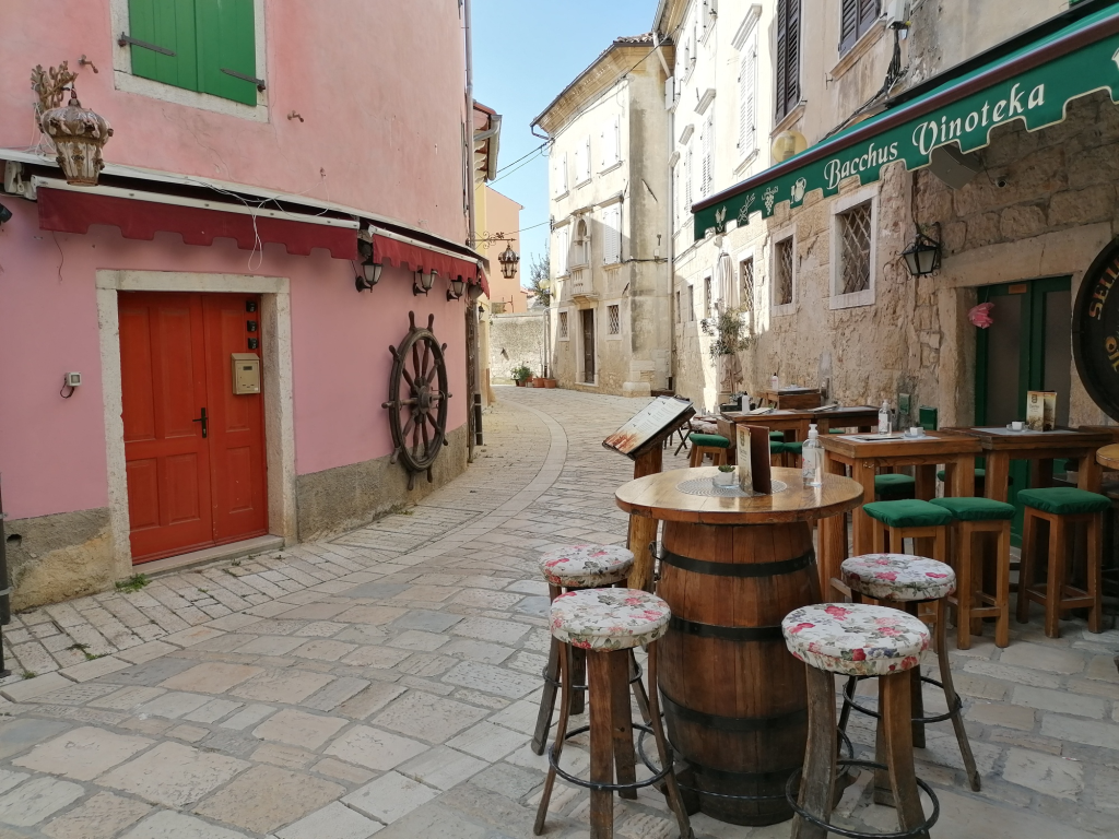 Durch-die-Gassen-schlendern Durch-die-Gassen-schlendern