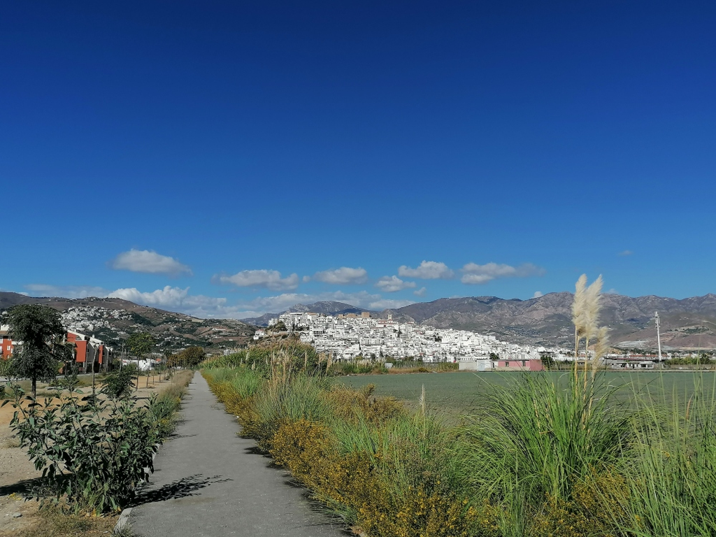 Eine-reizvolle-Landschaft- Eine-reizvolle-Landschaft-