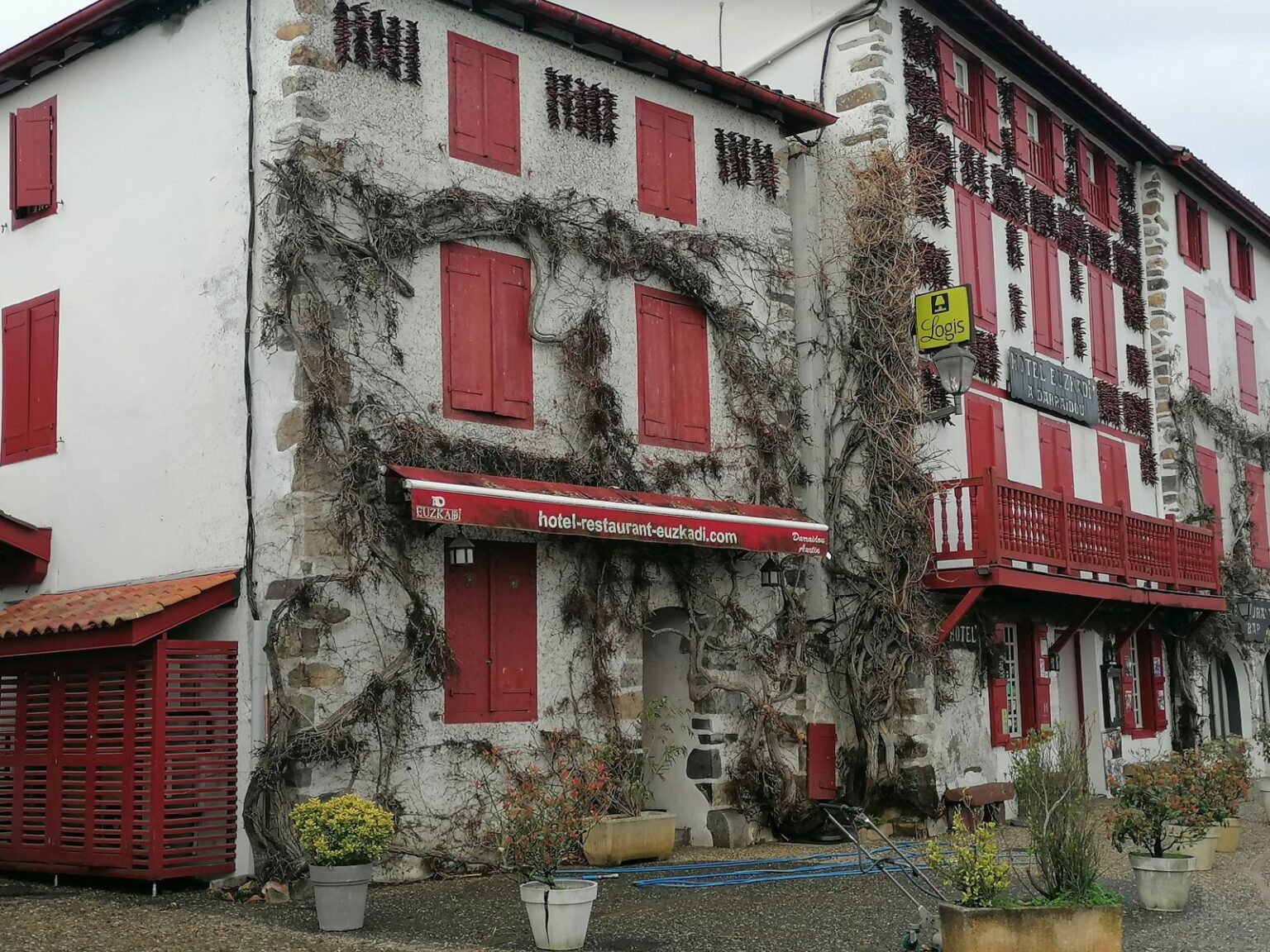 Hotels-und-Lodges-im-Zentrum