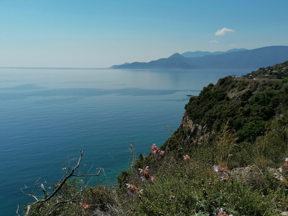 Küstenstrasse von Nafplion nach Leonidos Küstenstrasse von Nafplion nach Leonidos