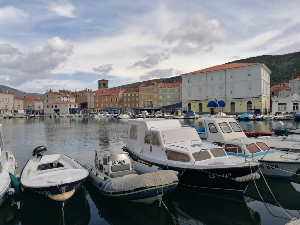 Kleiner-Hafen-von-Cres Kleiner-Hafen-von-Cres