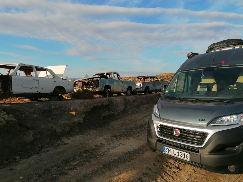 Neu-und-Schrott Neu-und-Schrott