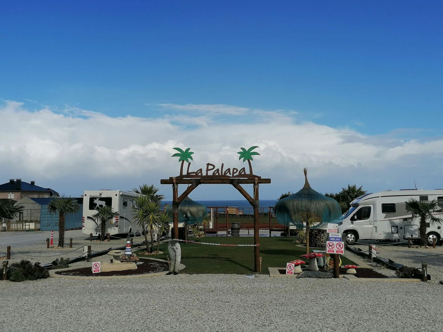 Stellplatz-La-Palapa-in-Foz Stellplatz-La-Palapa-in-Foz