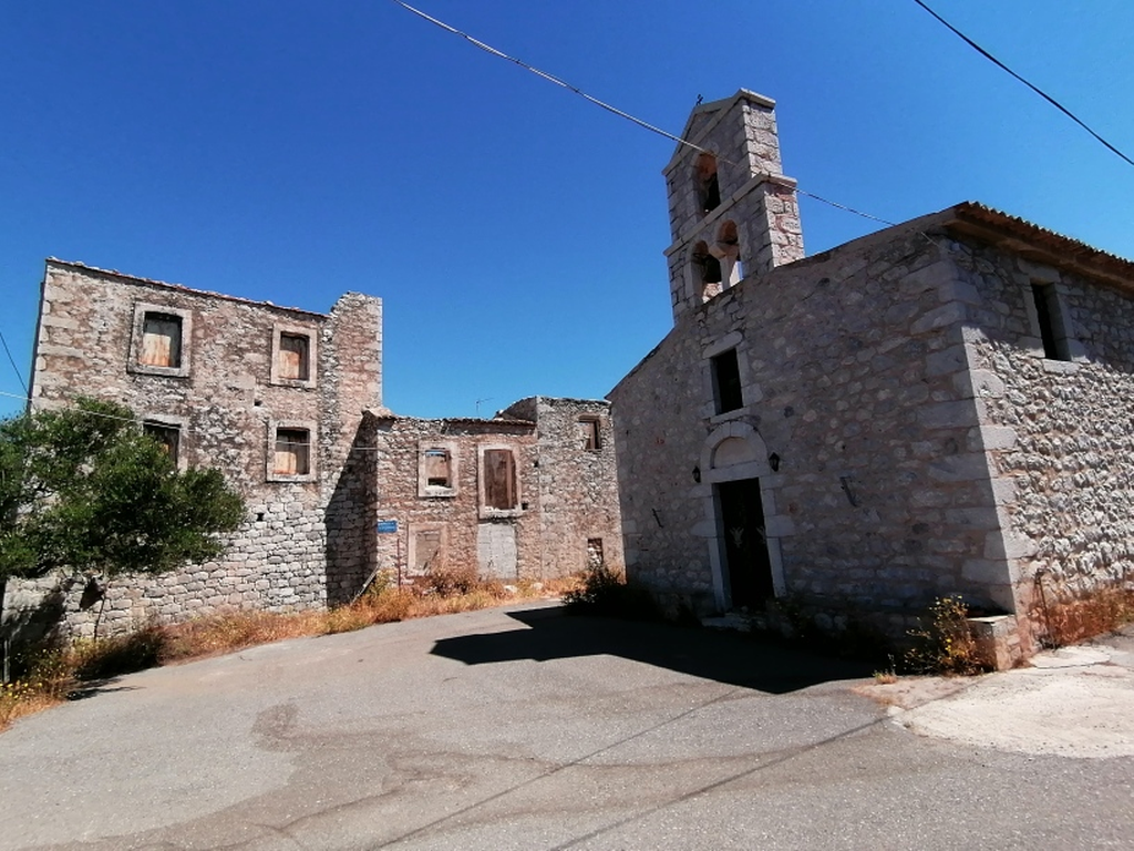 Verlassenes-Dorf Verlassenes-Dorf