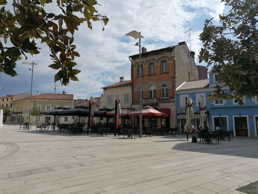 Zentraler-Treffpunkt Zentraler-Treffpunkt